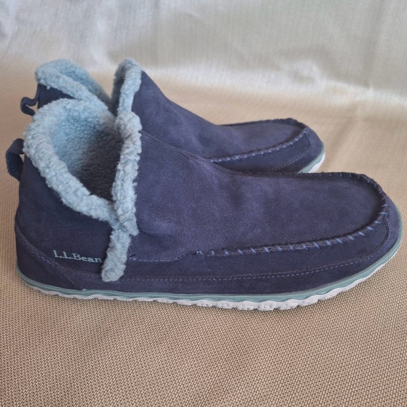 L.L. Bean Shoes - L.L. Bean Women’s Fleece Lined Slip on Insulated Shoes Booties Size 10